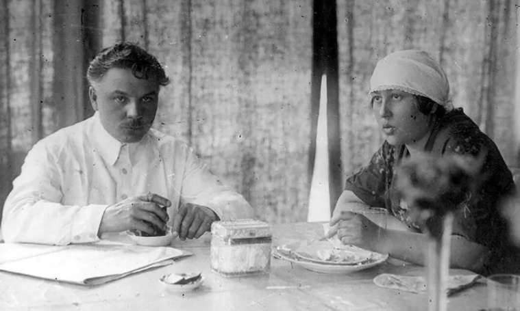 Молодые Климент и Екатерина на отдыхе в Сочи