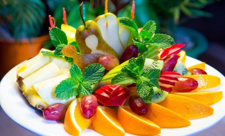 Канапе из фруктов, вкусных рецептов с фото Алимеро