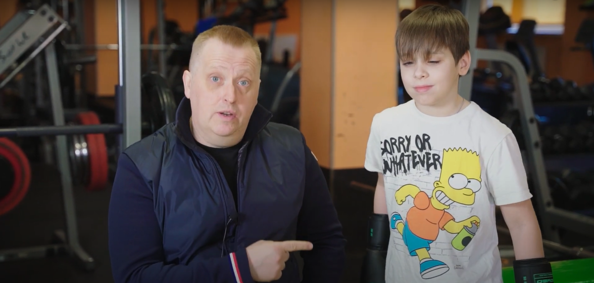 Влад с президентом нашего фонда Алексеем Зиновьевым