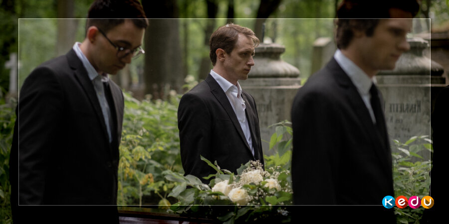 Designed by cottonbro/Pexels