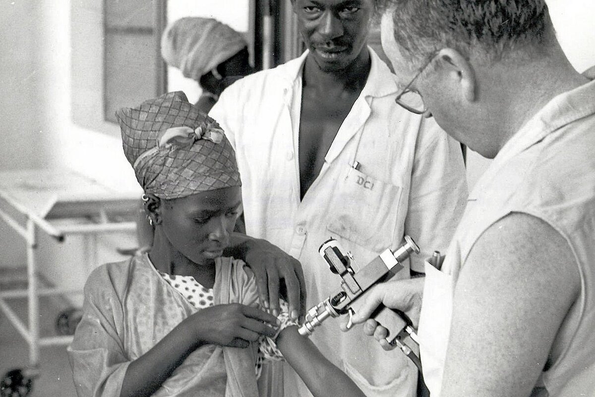 черная плесень индия коронавирус. индийская черная плесень. черный больной. саша черный больному. чернобыль черная боль.