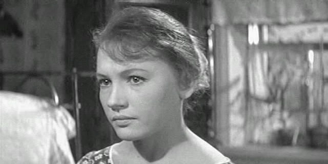 Галина Яцкина в фильме «Женщины», 1965 г.Фото Яндекс.Картинки.