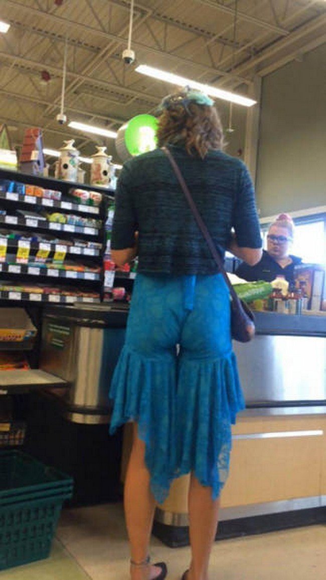 Дело было в сельпо..