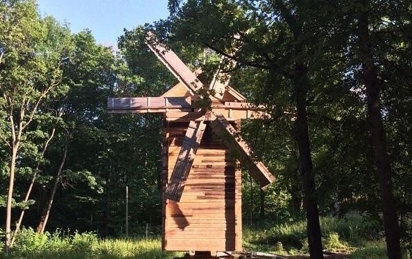    Проведенная реставрация помогла сохранить сруб, механизм, межъярусные перекрытия и кровлю мельницы Арина Полтанова