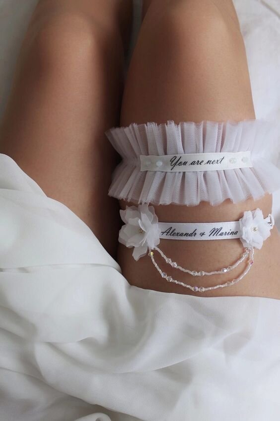 Свадебная подвязка как важная деталь образа невесты