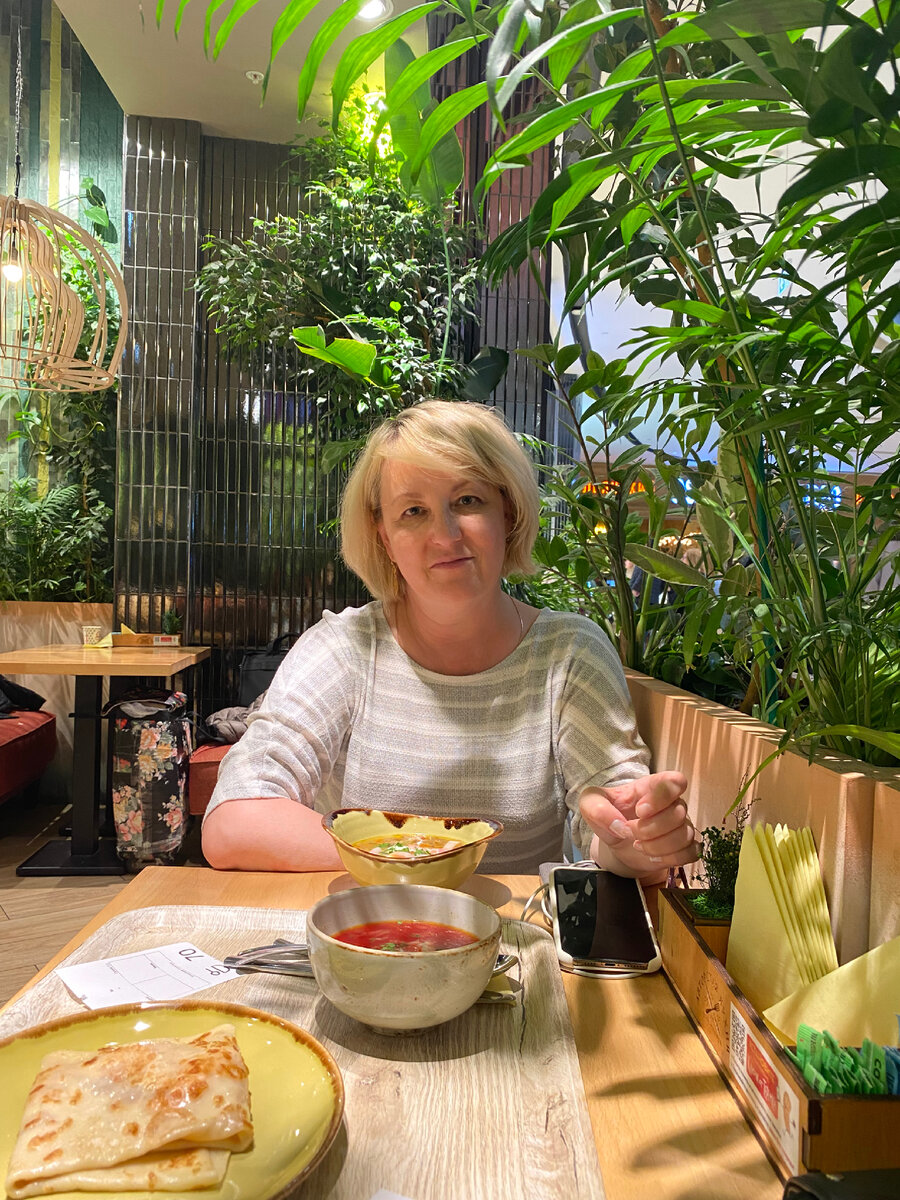 Надо было хоть накраситься что ли🤣