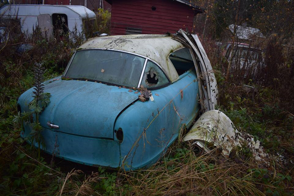 Заброшенные автомобили в Подмосковье