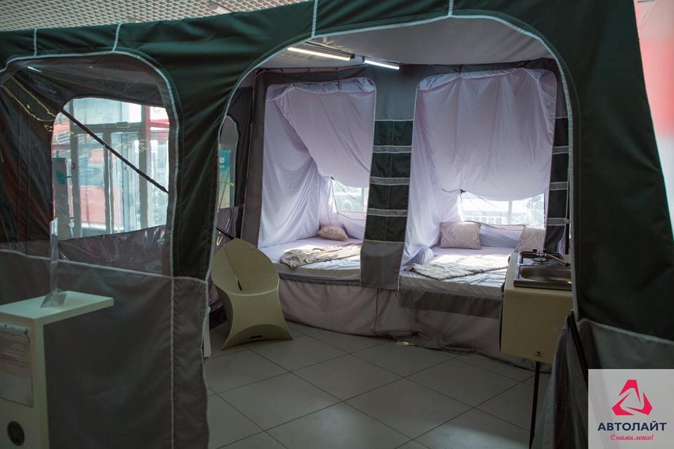 В разложенном виде занимает площадь в 18 кв.м.