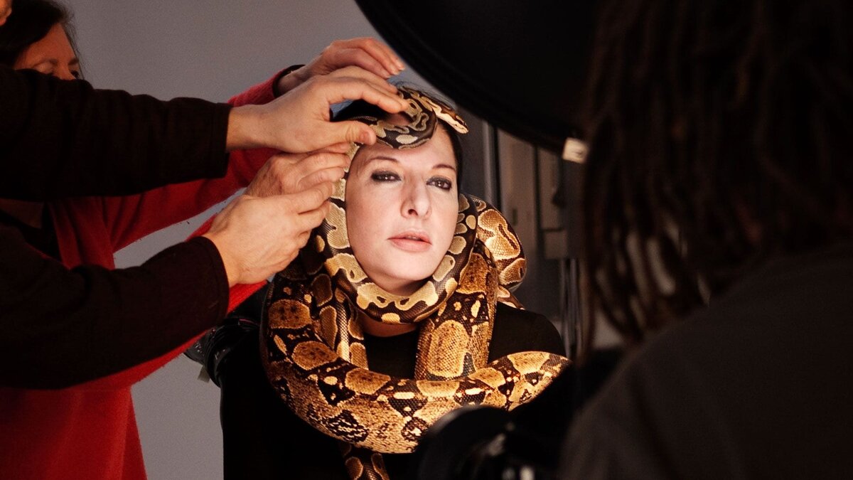 Кадр из фильма «Марина Абрамович: В присутствии художника»