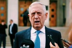   «У меня с ним очень хорошие отношения. Я обедал с ним два дня назад », - сказал мистер Трамп в интервью« 60 минут »в интервью, которое транслировалось в воскресенье. Трамп отвечая на вопрос о том хочет ли он чтобы Маттис ушел, Трамп ответил положительно. 