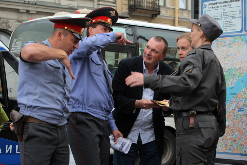 Приколы про ментов. Милиция приколы. УГАРНЫЙ мент. УГАРНЫЙ полицейский.