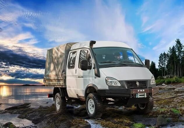 Полноприводный бортовой автомобиль Соболь Комби  