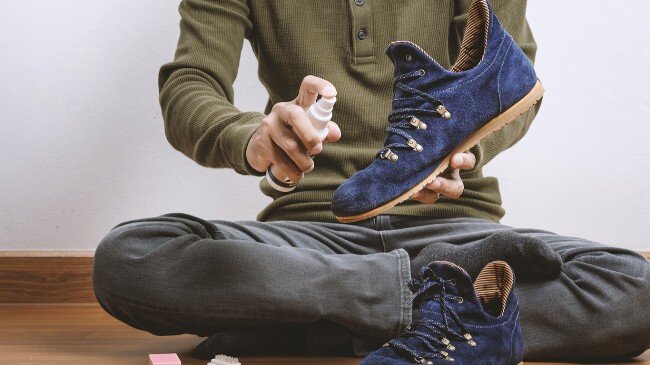 Чистка, уход, восстановление обуви из замши и нубука — на примере ботинок Timberland