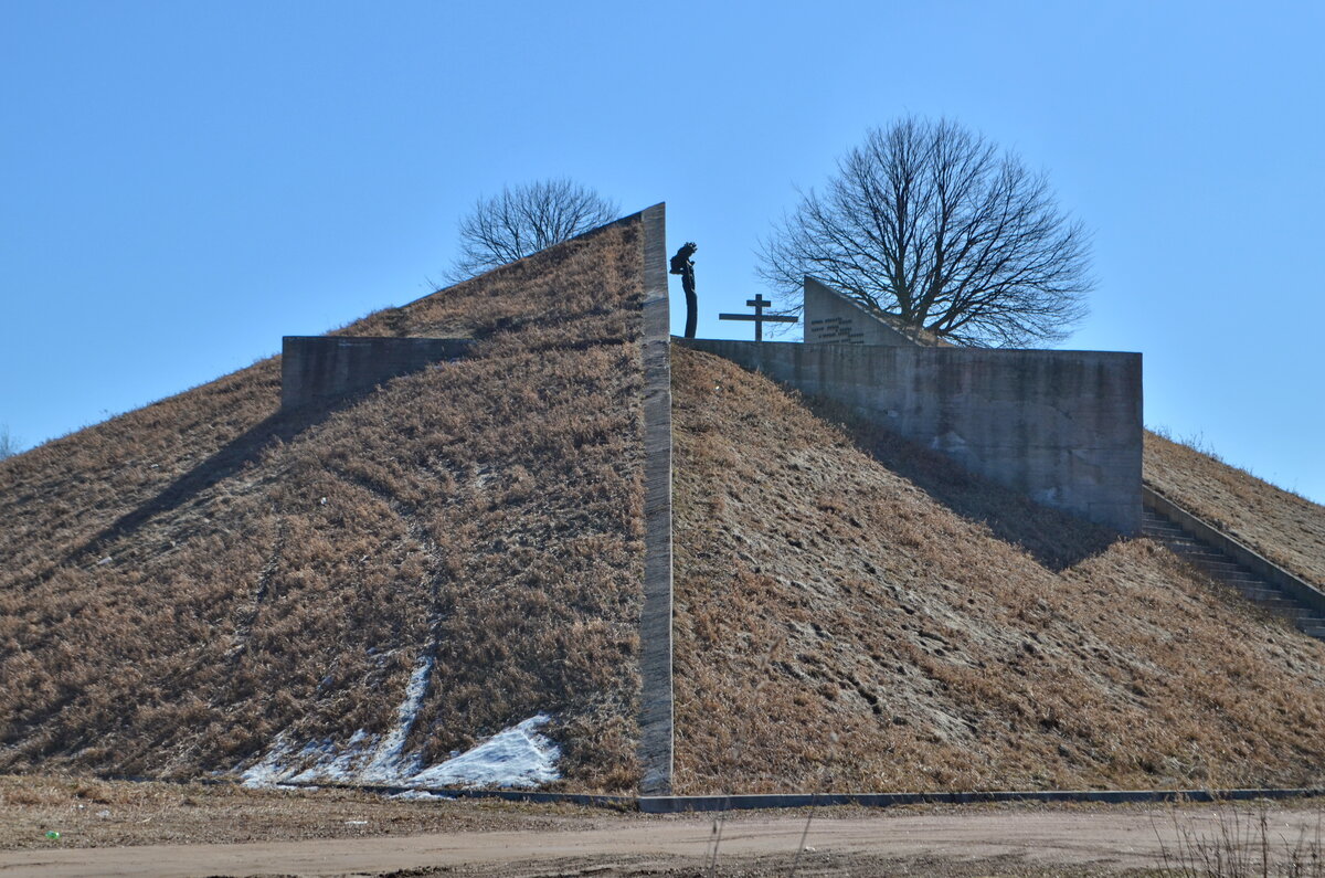 "Безымянная высота" - самый величественный монумент "Зеленого пояса ...