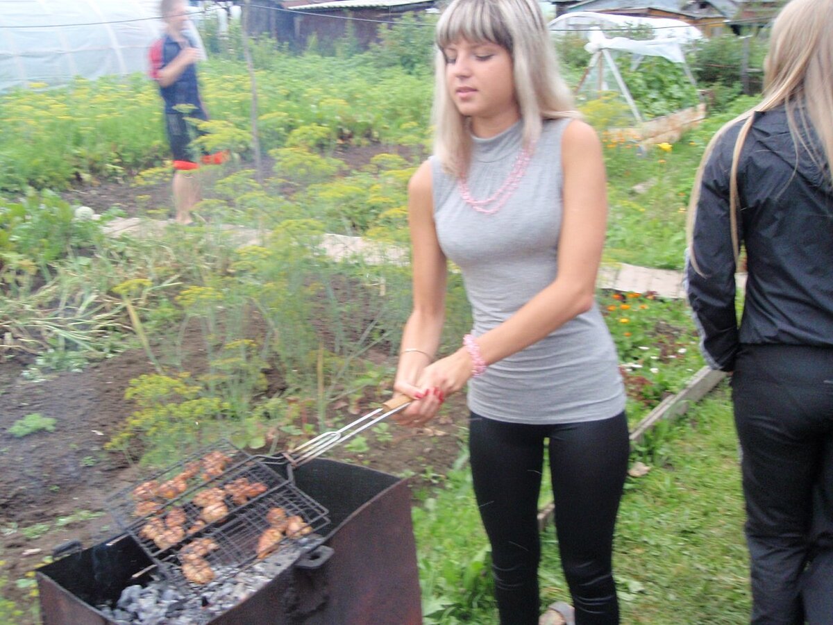 В перерывах между съемками...