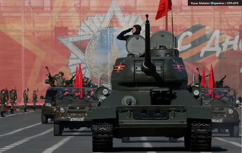 Советский танк Т-34 участвовал в майском Параде Победы в Санкт-Петербурге. Фото: Maksim Shipenkov