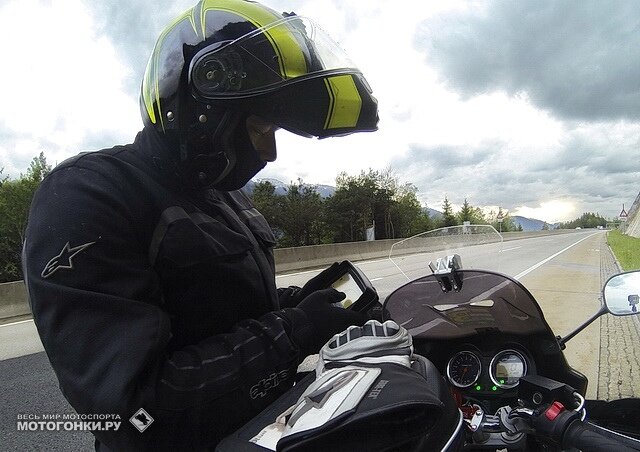 SHOEI Neotec прошел 35000 км за год в самых разных условиях