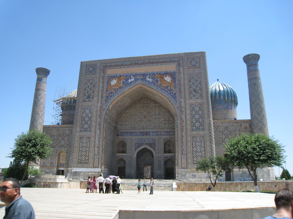 Площадь Регистан.