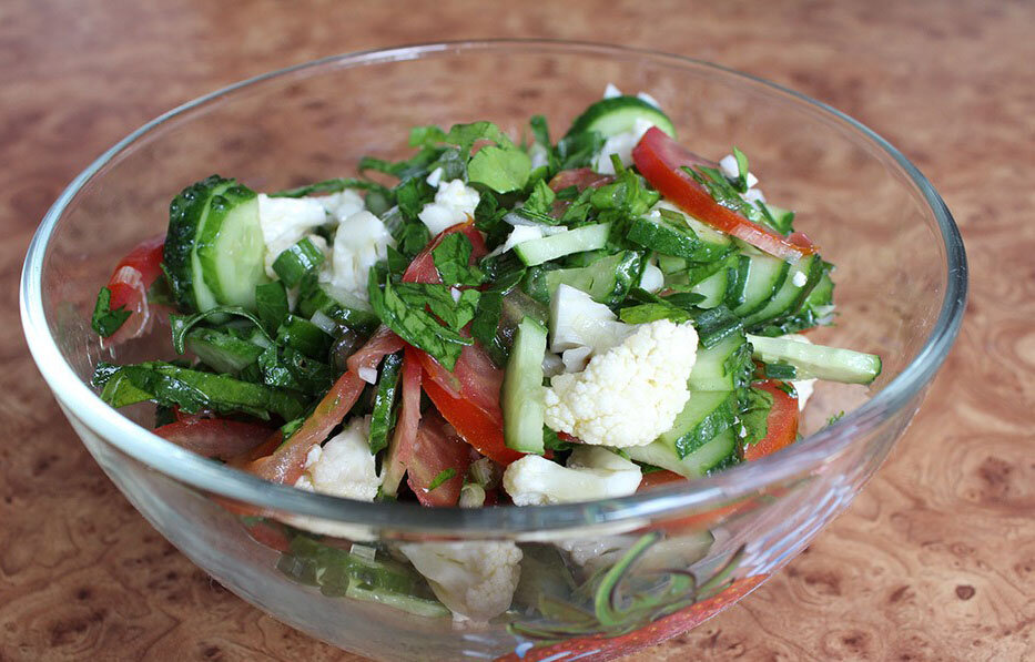 Салат огурцы редис зелень калорийность