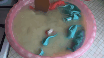 Полностью погружаем их в нашу смесь