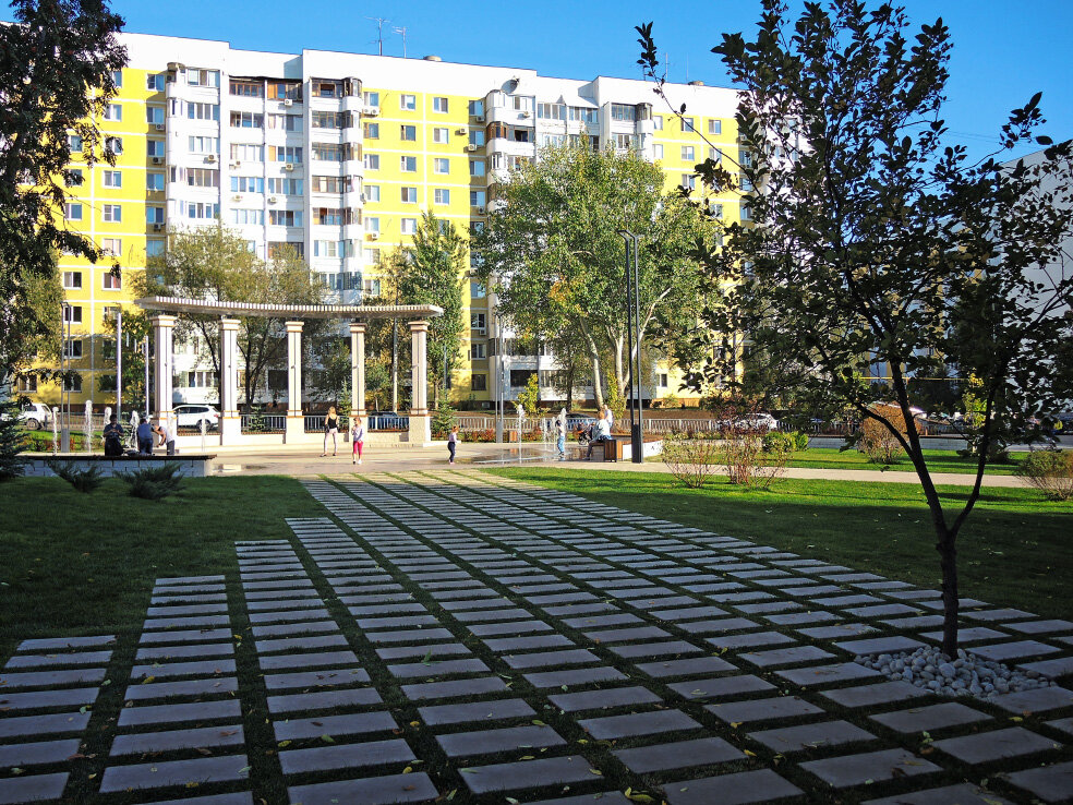 Самара. Г самара крымская площадь 1. Г. Сквер урицкого самара. Крымская площадь самара.