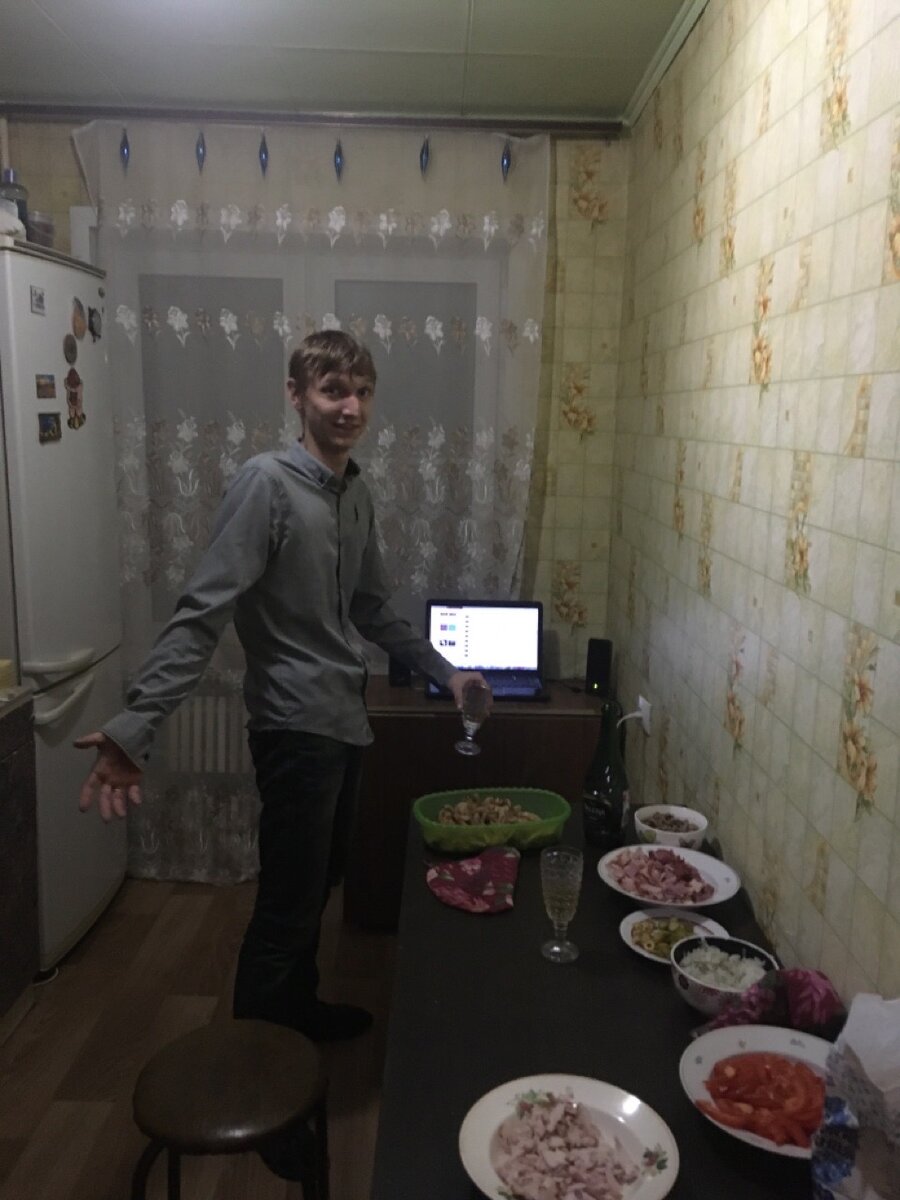 На Новый год готовили пиццу)