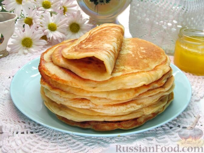 молоко, мука пшеничная, яйца, масло сливочное, сахар, дрожжи, соль, масло растительное