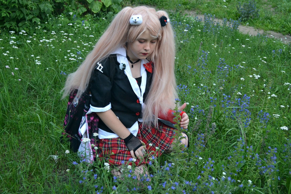 Моя подруга в косплее на Джунко Эношиму (аниме "Школа отчаянья)