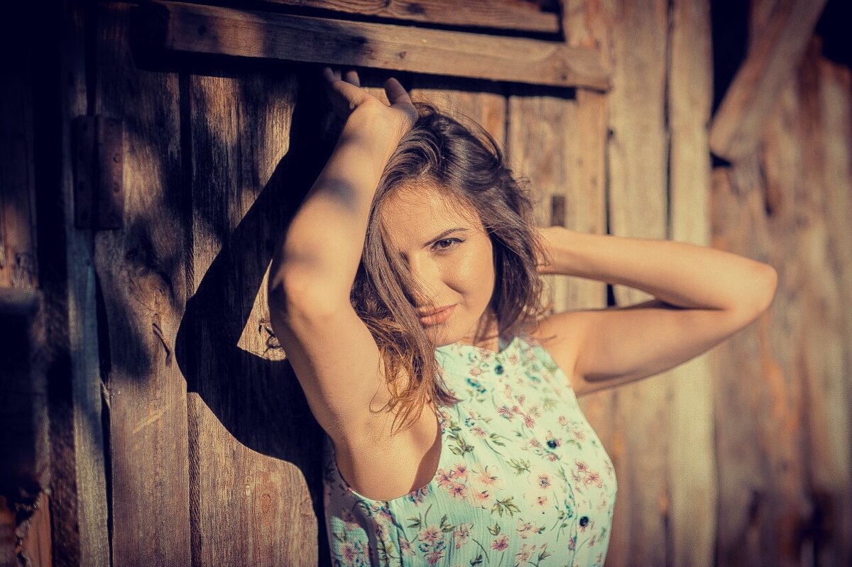 Самый верный способ узнать, любит ли он тебя,это...