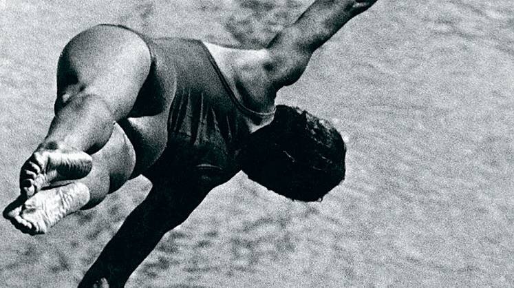    ПРЕСС-СЛУЖБА ЕВРЕЙСКОГО МУЗЕЯ И ЦЕНТРА ТОЛЕРАНТНОСТИ Снимок Льва Бородулина, размещенный на обложке «Огонька», подвергся критике со стороны члена Президиума ЦК КПСС Михаила Суслова