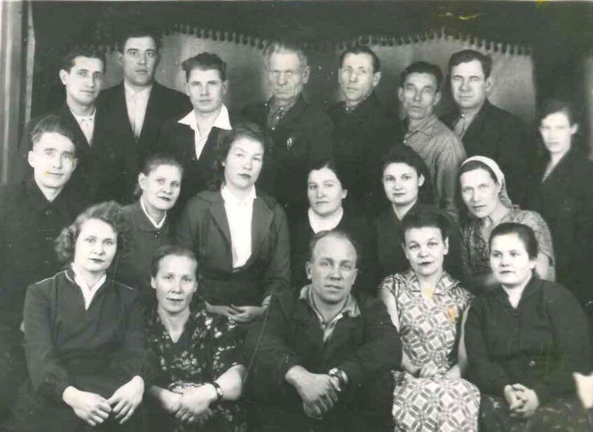 работники завода, 1950-е гг.