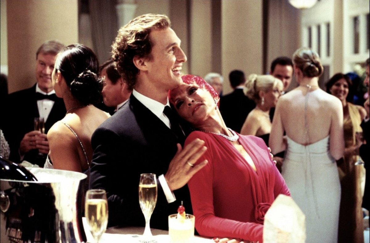 Кадр из фильма "Как избавиться от парня за 10 дней". Помните эту бабусю?:)