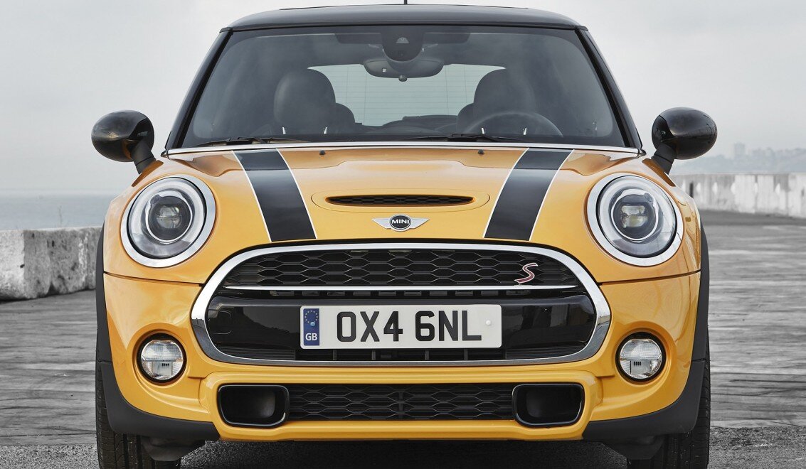 Mini Cooper r56 красный