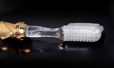 Зубная щетка  "Gold Premium"