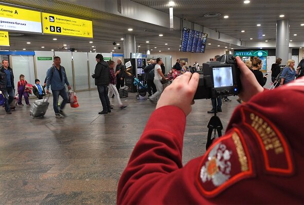 из открытых источников, так что ничего не придумано.