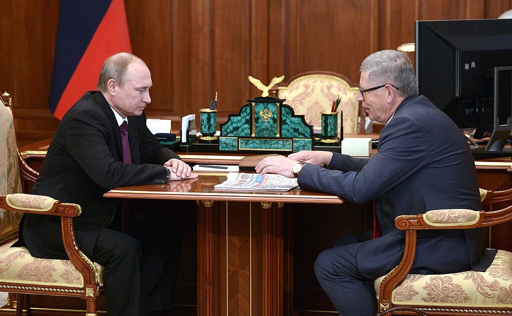 Сунгоркин на встрече с Путиным, взято с Яндекс.Картинки