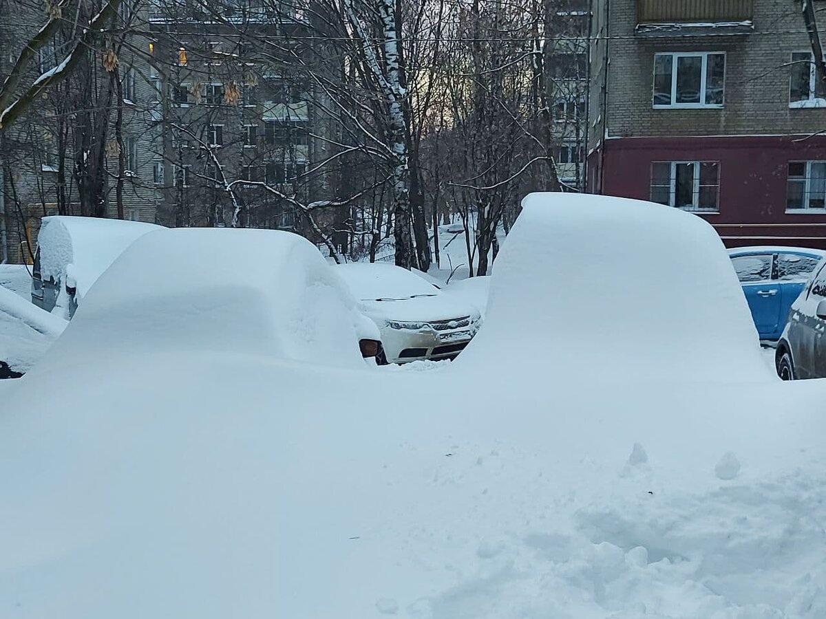 Аномально снежная зима 2021 в Москве 