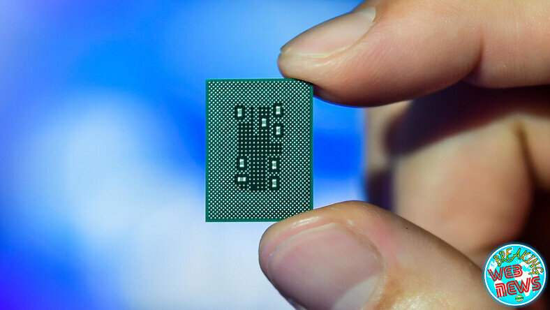 На картинке: Чип Snapdragon 8c. Источник: yandex.ru/images