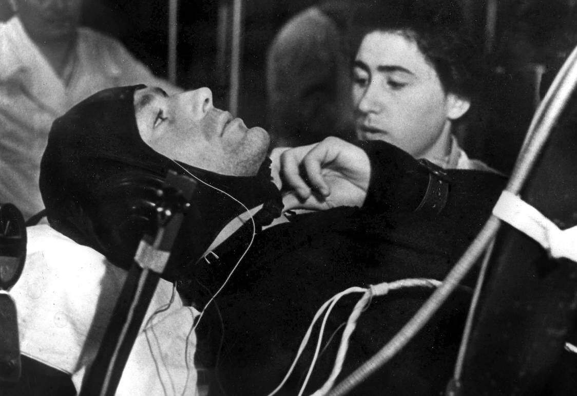 Путь Титова в космос начинался с тренировок на Земле