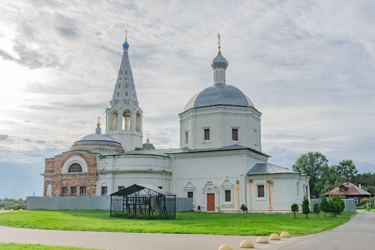 Успенская Церковь Серпухов