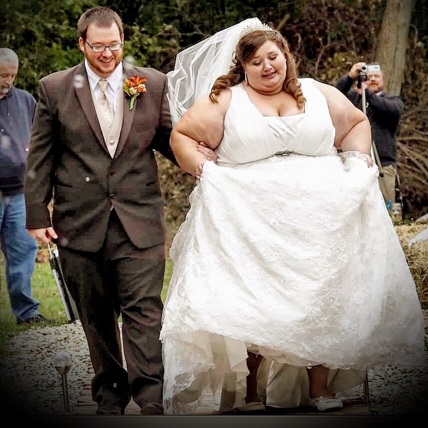 Листайте влево Instagram: @fatgirlfedup 