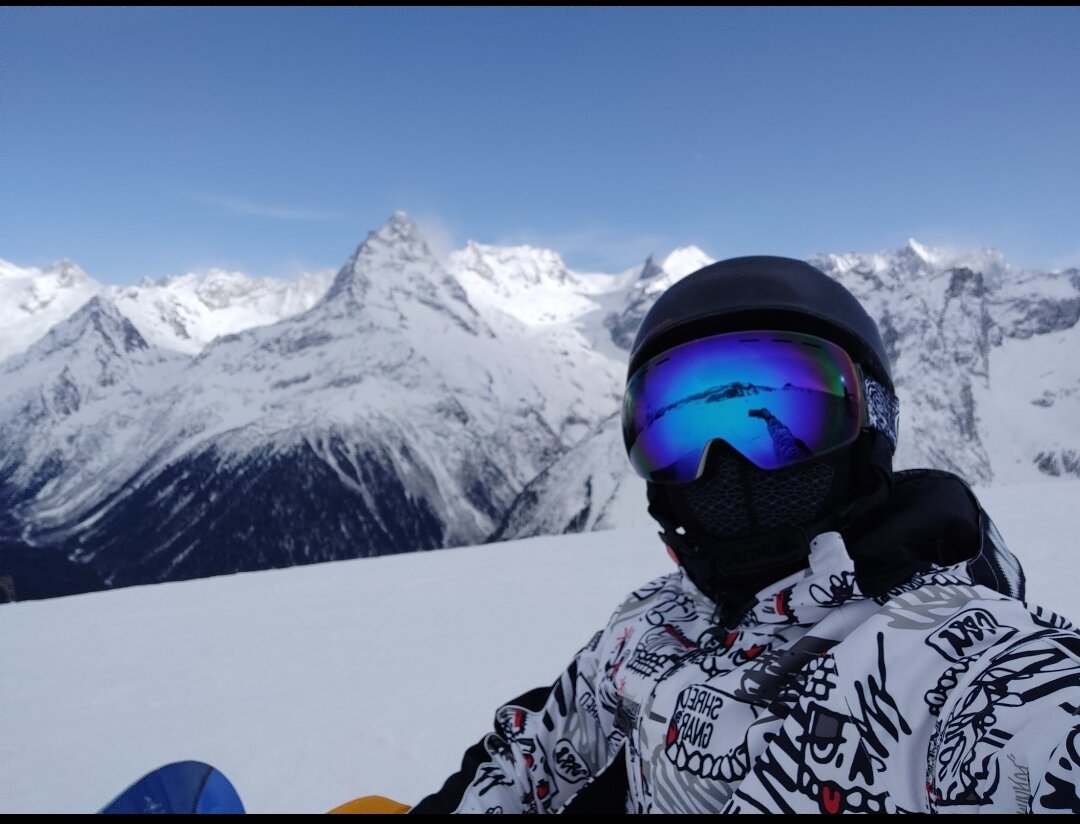 Мама, я в Домбае) 