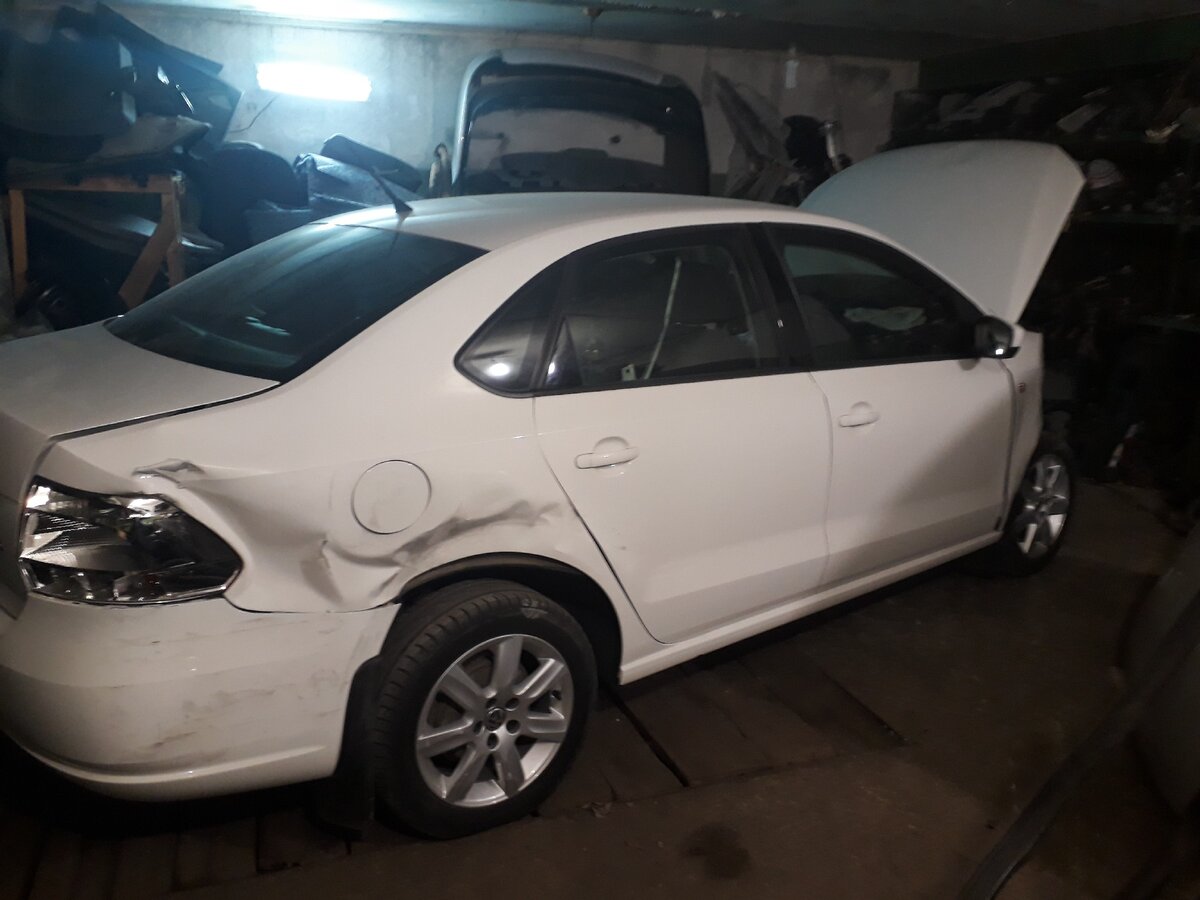 Фольксваген Поло Седан для разборки