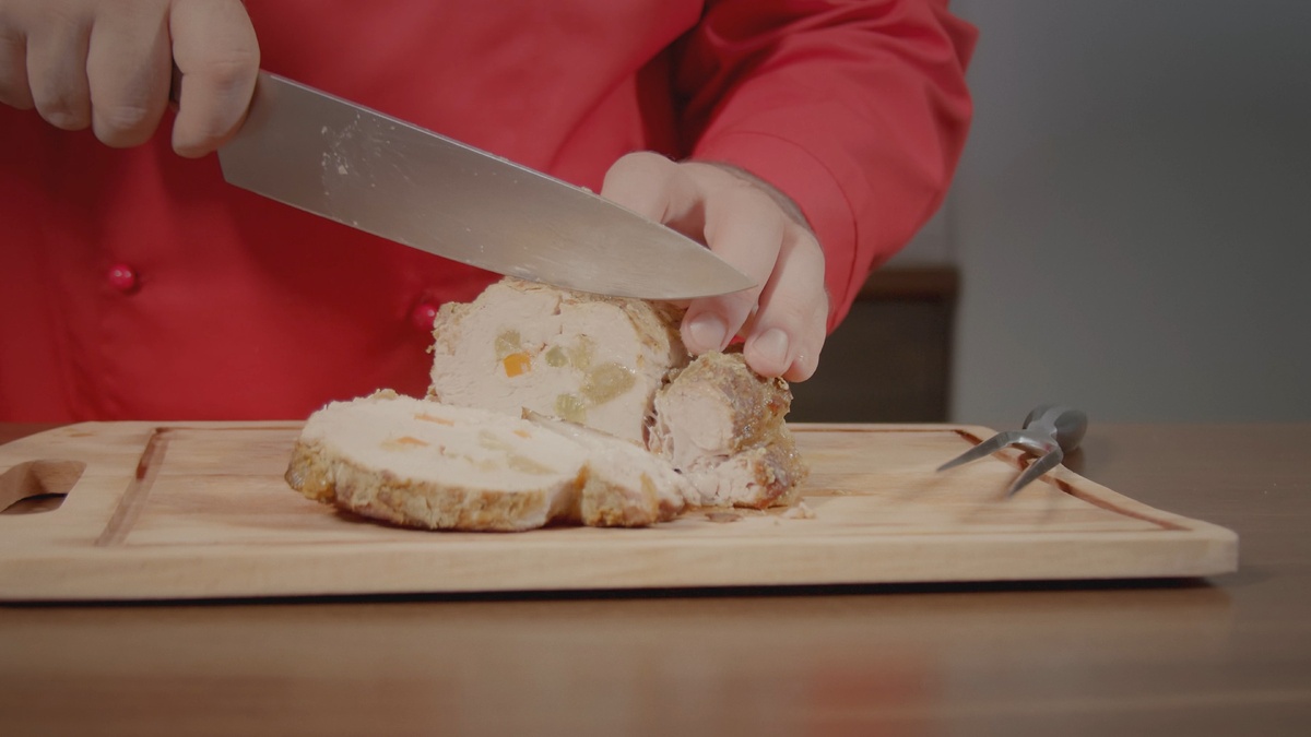 Нарезка готового блюда