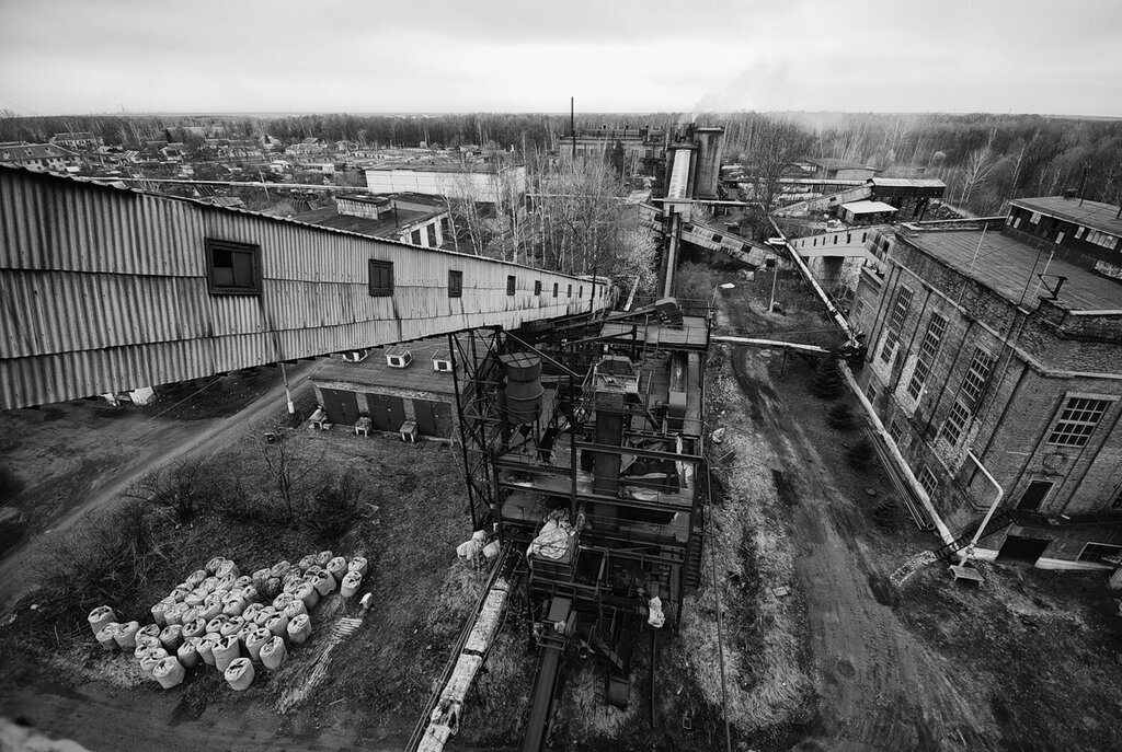 Завод угля. Угольный завод Сява. Угольный завод на станции Марк. Кировский завод угольный. Угольная фабрика.