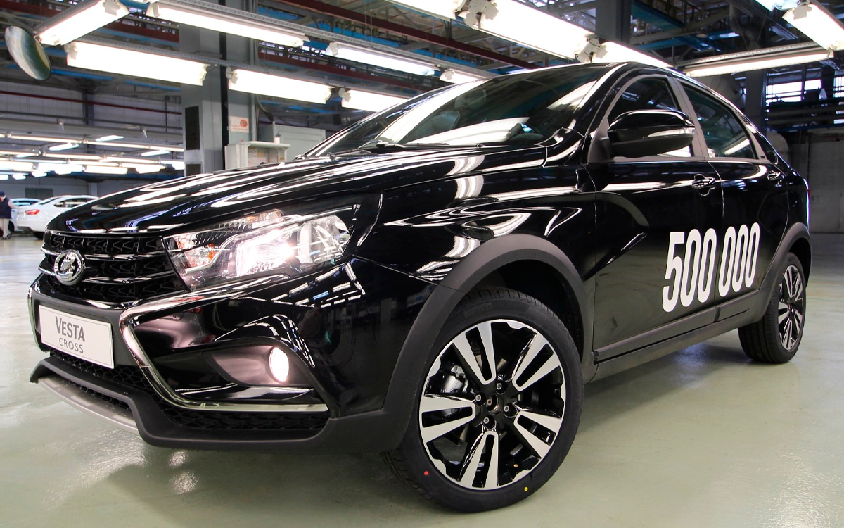500-тысячная Lada Vesta