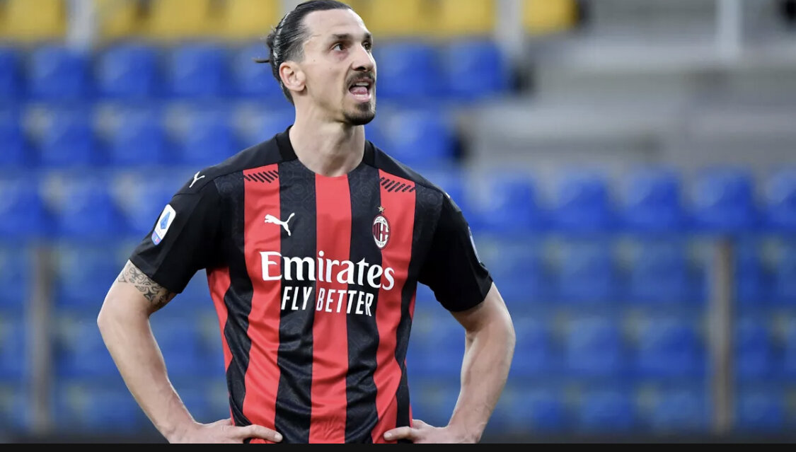 🇸🇪 Златан не хочет на пенсию

📰 По информации источника, Златан Ибрагимович останется в «Милане» и в сезоне 22/23. 

📝 Стороны обсуждают новый годичный контракт. Зарплата форварда останется прежней - 7 млн евро. 

📆 В октябре Ибрагимовичу исполнилось 40 лет. 
