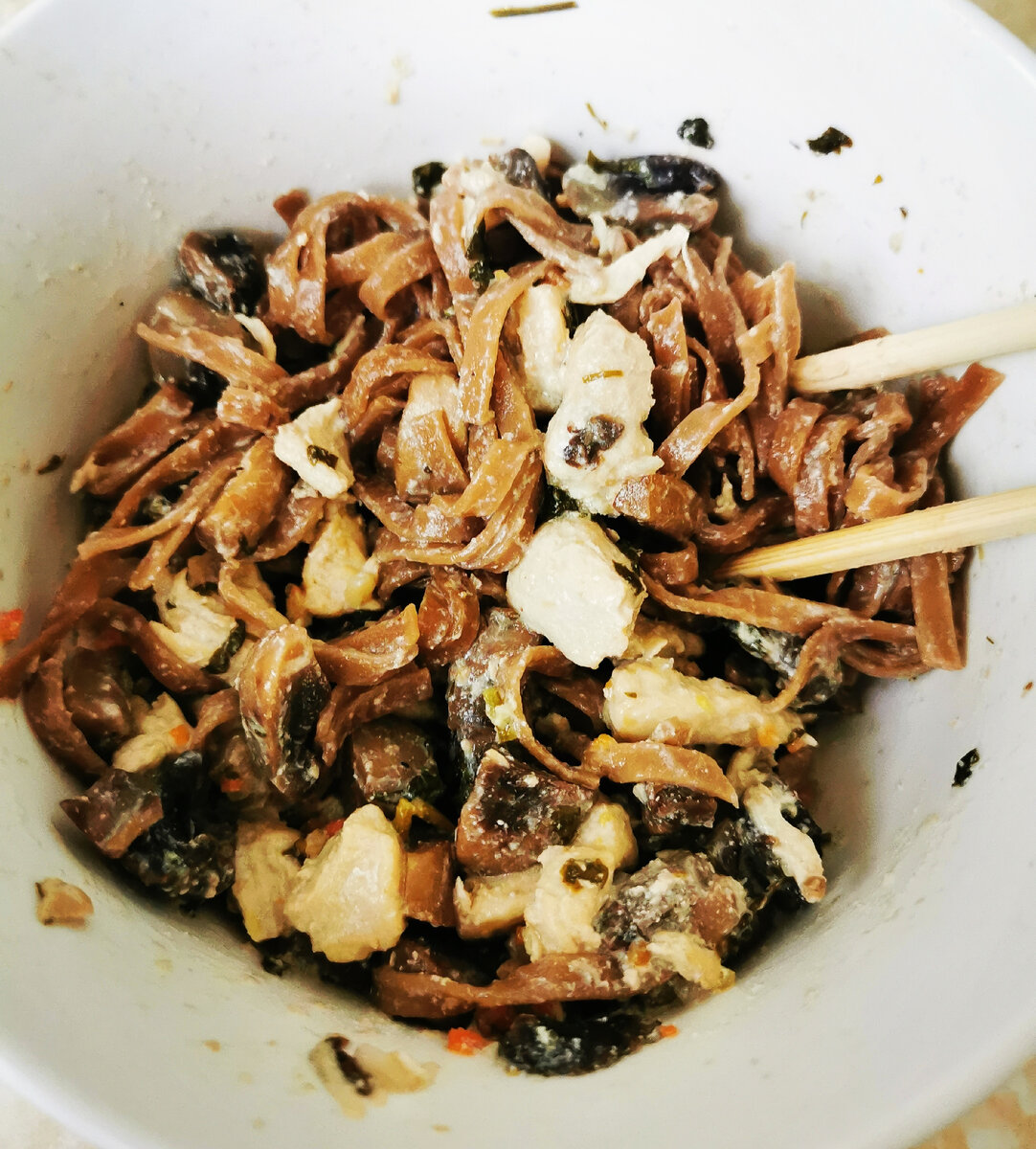 Кстати, вот и соба - гречневая лапша,если что. 