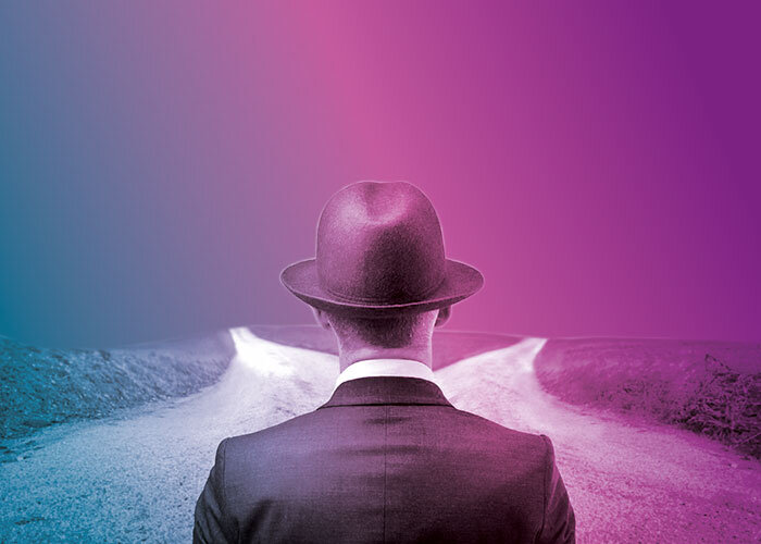 Так и стоим все время перед выбором между рациональным и нет. Выбираем второе.