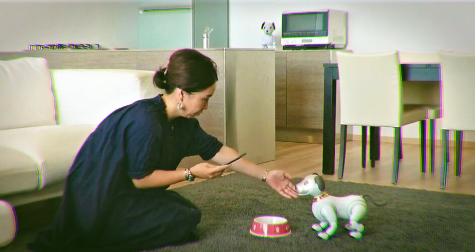 Робот-собака Aibo от Sony